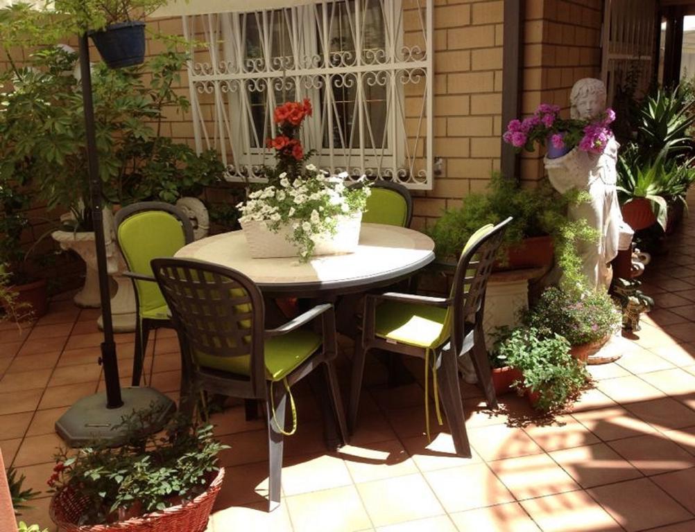 Bed & Breakfast Lucilla's World *