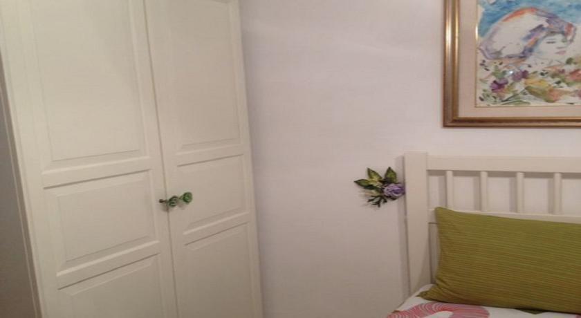 Lucilla's World Bed & Breakfast *