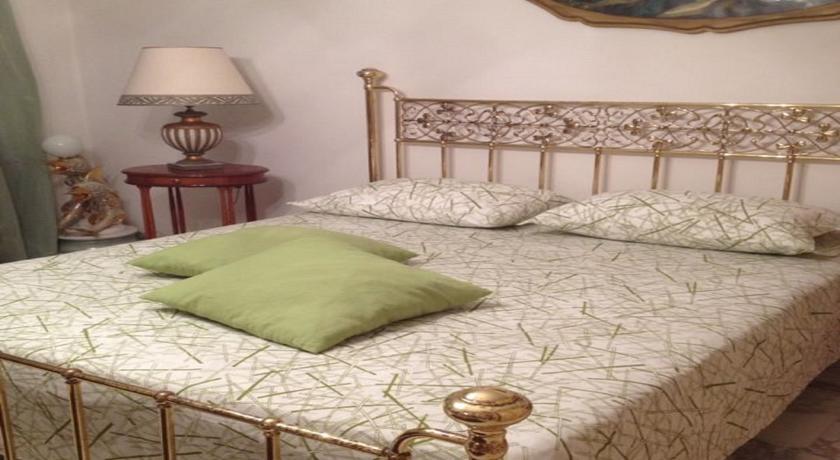 Lucilla's World Bed & Breakfast Fiumicino